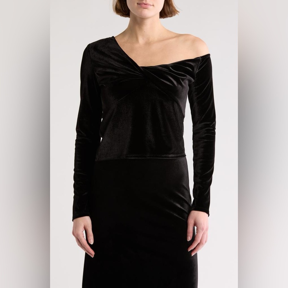 Elodie Women’s Knotted One-Shoulder Velvet Top NWT